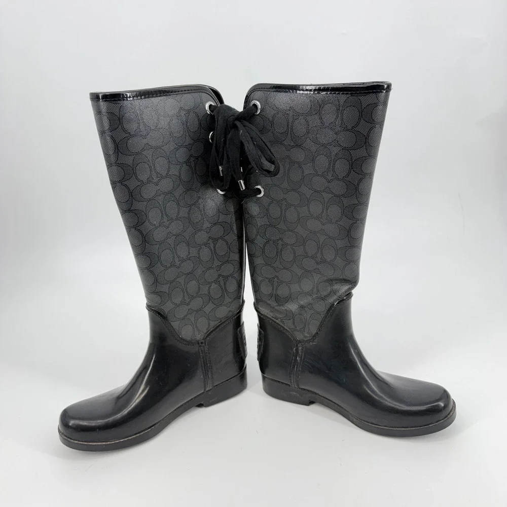 Coach good used